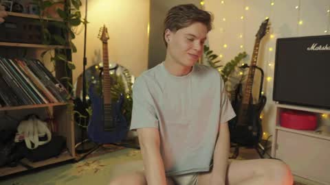 rusbradpitt online show from 03.12.26