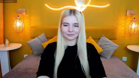 ruthbryant online show from 11.04.25