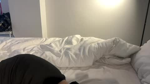 Jess online show from 04.18.26