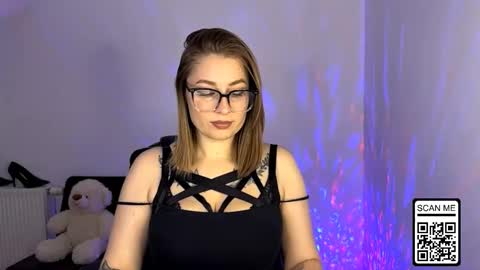 Nika online show from 11.12.25