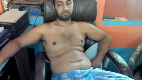 rwb17 online show from 04.02.26