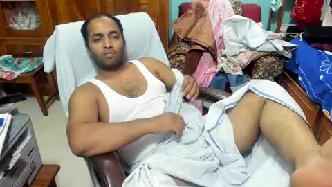 rwb17 online show from 04.13.26