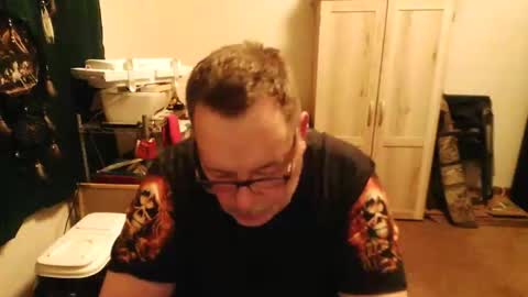 Snapshot of rwzar_0712 chatting on 09.25.25 rwzar_0712 online show from 09.25.25