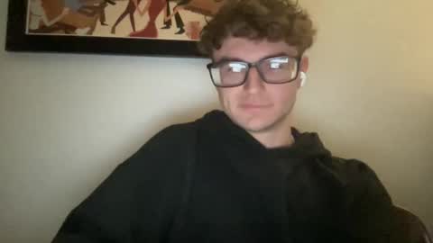 Snapshot of ryan287747 chatting on 10.04.25 ryan online show from 10.04.25