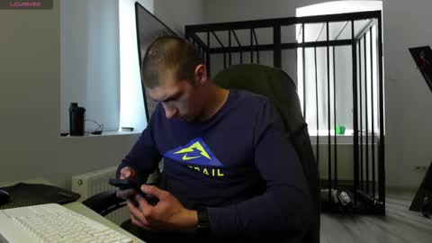 RYAN DOZER online show from 09.28.25