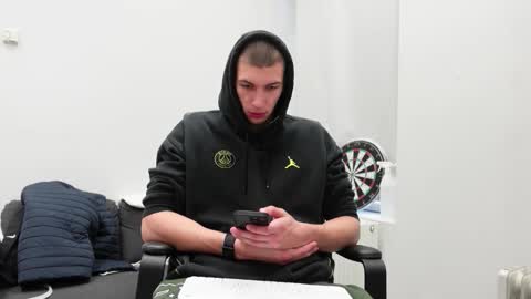 RYAN DOZER online show from 10.04.25