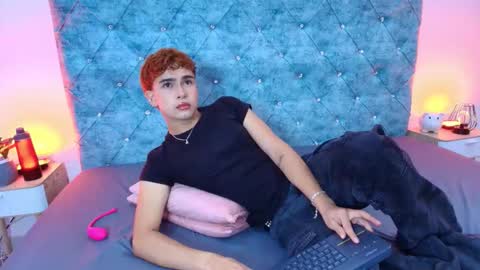 R Y A N   ON   F I R E online show from 03.11.26