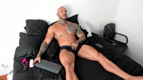 Snapshot of ryanjhonston chatting on 01.25.25 Ryan online show from 01.25.25