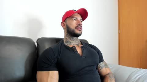 Snapshot of ryanjhonston chatting on 02.19.25 Ryan online show from 02.19.25