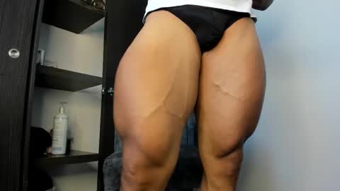 Snapshot of ryanjhonston chatting on 11.08.25 Ryan online show from 11.08.25