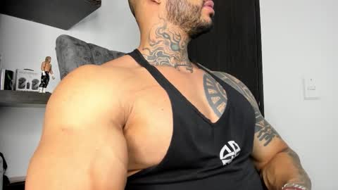 Snapshot of ryanjhonston chatting on 11.26.25 Ryan online show from 11.26.25