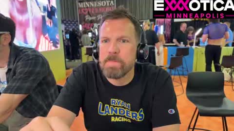 Snapshot of ryanlanders chatting on 06.26.26 ryanlanders online show from 06.26.26