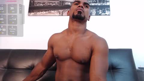 Snapshot of ryannfit chatting on 11.03.25 instagram.. Ryandwrn online show from 11.03.25