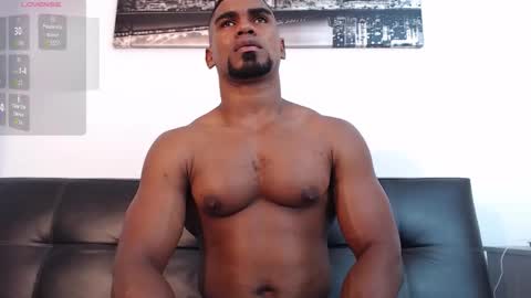 Snapshot of ryannfit chatting on 11.06.25 instagram.. Ryandwrn online show from 11.06.25