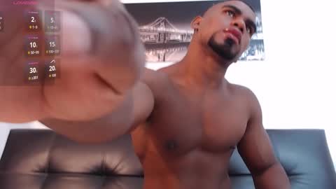 Snapshot of ryannfit chatting on 11.27.25 instagram.. Ryandwrn online show from 11.27.25