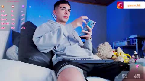 Ryannhill  online show from 09.15.25