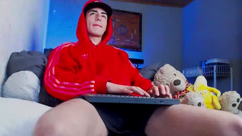 Snapshot of ryannhill_ chatting on 02.04.26 Ryannhill online show from 02.04.26