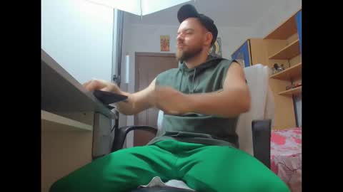 Ryanstone  online show from 12.03.25