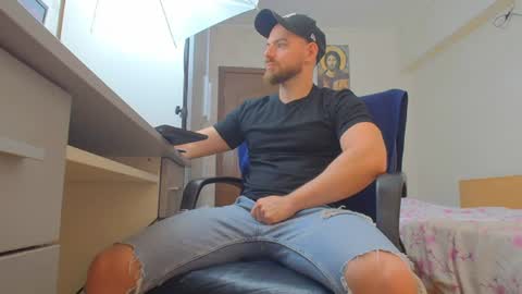 Snapshot of ryanstone_ chatting on 06.20.26 Ryanstone online show from 06.20.26