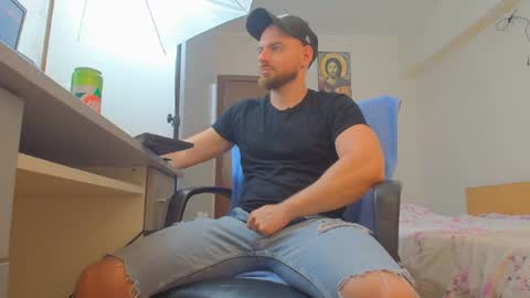 Snapshot of ryanstone_ chatting on 07.20.26 Ryanstone online show from 07.20.26