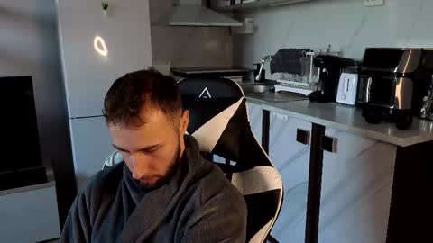 Snapshot of ryanstorm1 chatting on 11.06.25 ryanstorm1 online show from 11.06.25