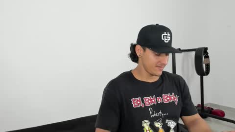 ryanwhite3 online show from 11.10.25