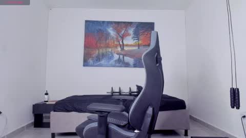 ryanwhite3 online show from 04.10.26