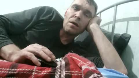 Snapshot of rytas02 chatting on 01.11.25 arte online show from 01.11.25