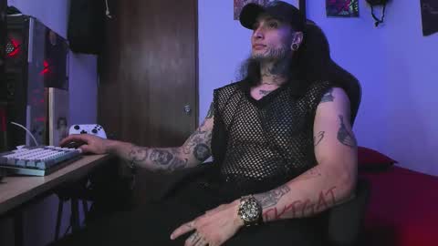 leopmonk help me reach 100 thumbs up online show from 01.19.26