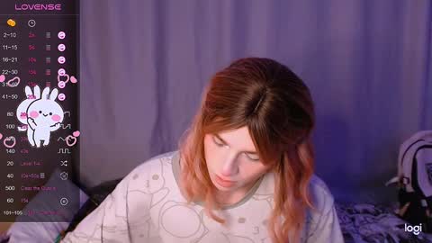 Snapshot of ryuu_sun chatting on 02.08.25 Alice online show from 02.08.25