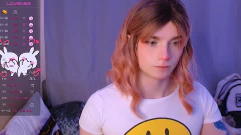 Snapshot of ryuu_sun chatting on 02.14.25 Alice online show from 02.14.25