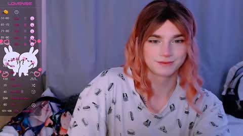 Snapshot of ryuu_sun chatting on 03.10.25 Alice online show from 03.10.25
