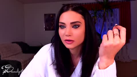 Y      online show from 12.18.24