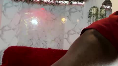 s_d_b_hot online show from 04.04.26