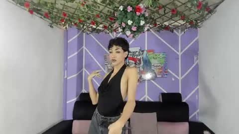 s_d_b_hot online show from 06.21.26