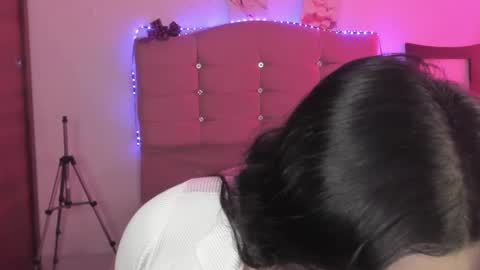 Snapshot of s_demoni1 chatting on 12.19.24 S H A R O N model independient online show from 12.19.24