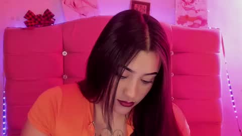 Snapshot of s_demoni1 chatting on 01.16.25 S H A R O N model independient online show from 01.16.25