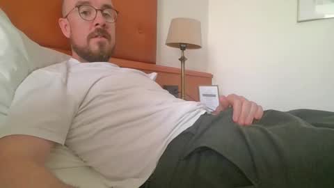 s_i_q online show from 09.09.25