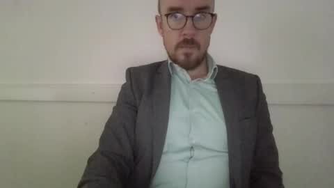 s_i_q online show from 09.17.25