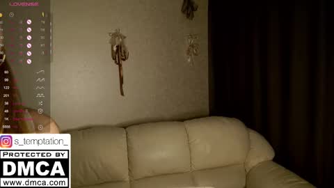 Snapshot of s_temptation chatting on 10.23.25 Sonya online show from 10.23.25