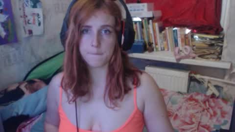 Snapshot of sabochka888 chatting on 09.17.25 sabochka888 online show from 09.17.25