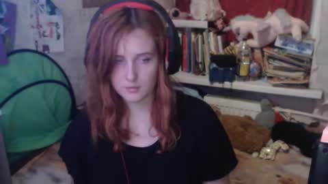 Snapshot of sabochka888 chatting on 10.24.25 sabochka888 online show from 10.24.25