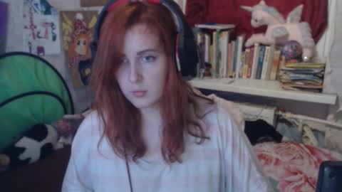 Snapshot of sabochka888 chatting on 11.12.25 sabochka888 online show from 11.12.25