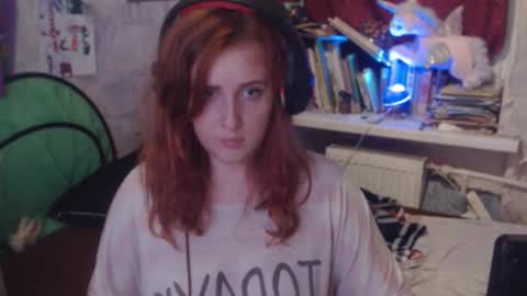 Snapshot of sabochka888 chatting on 11.26.25 sabochka888 online show from 11.26.25