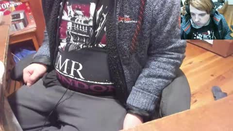 1141323  my Lord Mister Max   moms treasure online show from 10.19.25