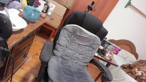 1141323  my Lord Mister Max   moms treasure online show from 04.06.26