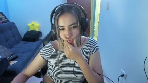 Angie  online show from 12.06.24