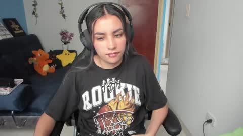 Angie  online show from 01.10.25