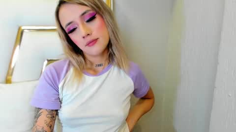 Snapshot of sabrina_cole chatting on 12.12.24 . Sabrina Cole . online show from 12.12.24
