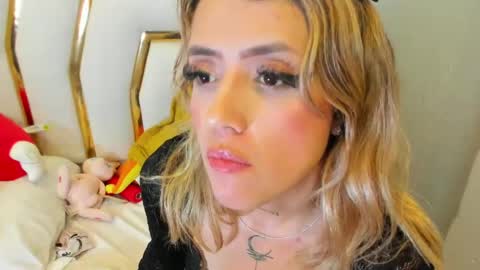 Snapshot of sabrina_cole chatting on 02.19.25 . Sabrina Cole . online show from 02.19.25